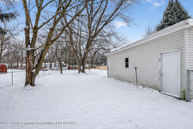 602 High Street, Charlotte, MI 48813