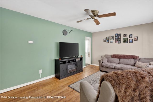 602 High Street, Charlotte, MI 48813