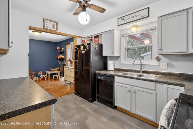 602 High Street, Charlotte, MI 48813