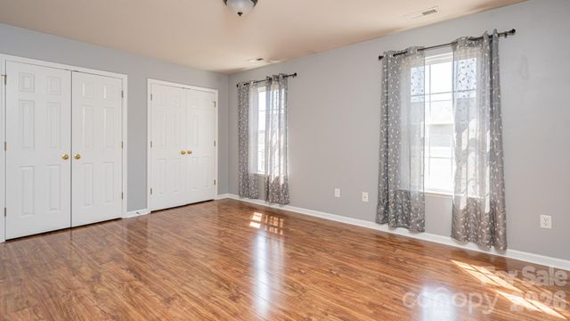 130 Lanceford Circle, Fletcher, NC 28732
