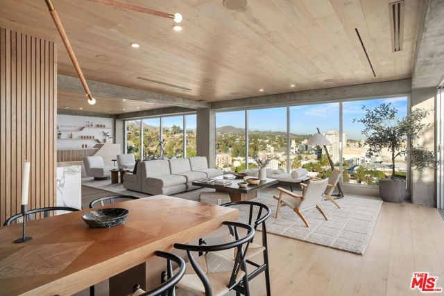 7135 Hollywood Boulevard PHE, Los Angeles, CA 90046