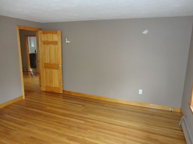 38 Winter St 2, Franklin, MA 02038