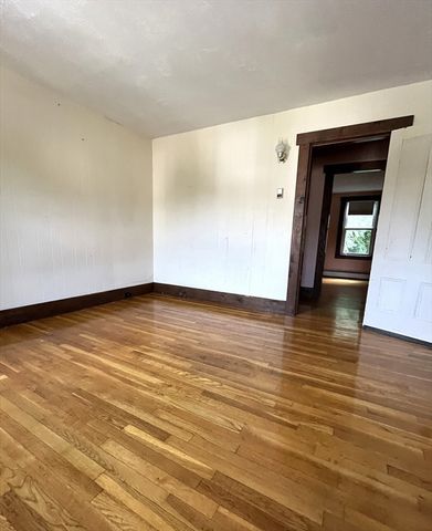 38 Winter St 2, Franklin, MA 02038