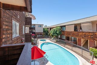 5414 Newcastle Avenue 19, Los Angeles, CA 91316