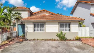 12362 NW 98th Pl, Hialeah Gardens, FL 33018