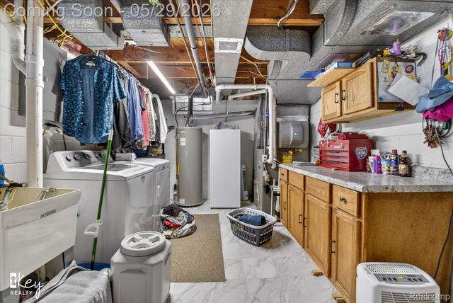13187 Commonwealth Street, Southgate, MI 48195