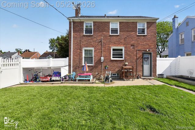 13187 Commonwealth Street, Southgate, MI 48195