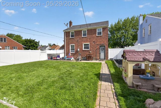 13187 Commonwealth Street, Southgate, MI 48195