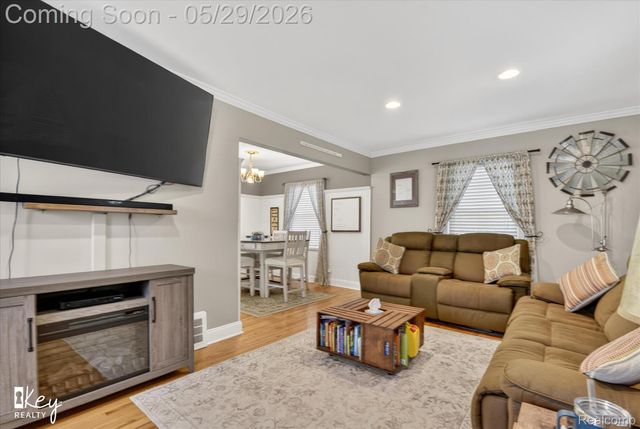 13187 Commonwealth Street, Southgate, MI 48195