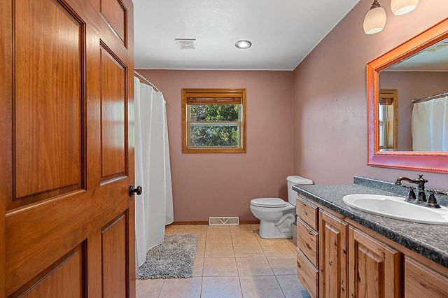 2277 J EDWARD COURT, Suamico, WI 54313