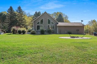2277 J EDWARD COURT, Suamico, WI 54313