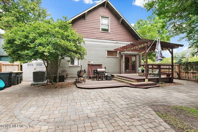 1902 N MARKET Street, Jacksonville, FL 32206
