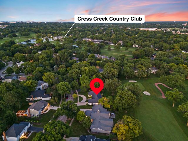 1010 Thunderbird Lane, Naperville, IL 60563