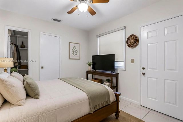 2300 NW 9th Street, Miami, FL 33125