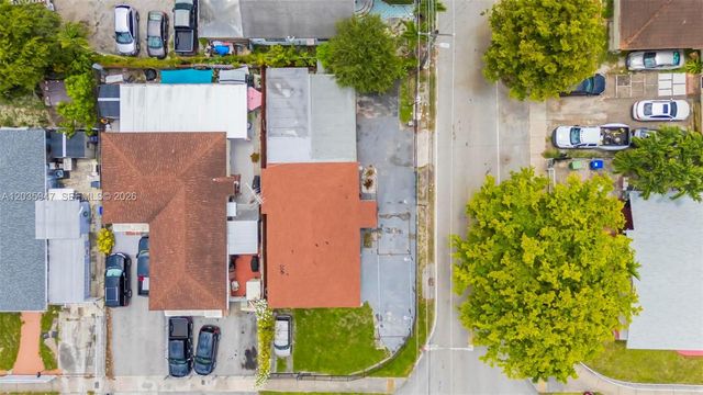 2300 NW 9th Street, Miami, FL 33125