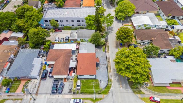 2300 NW 9th Street, Miami, FL 33125