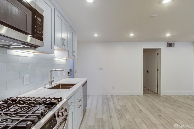 751 Capp Street 753A, San Francisco, CA 94110