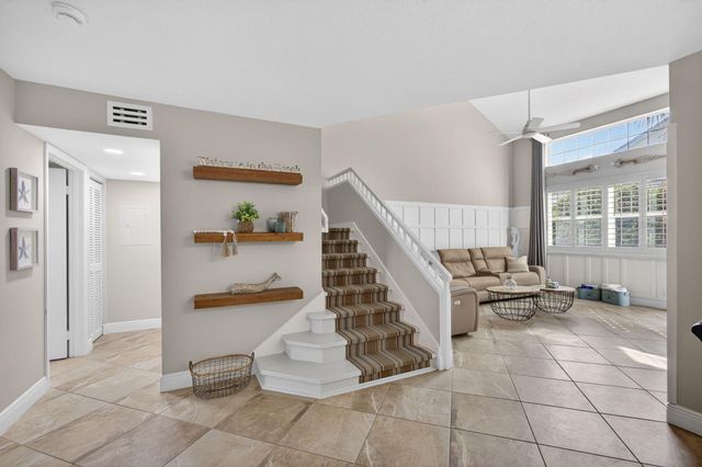 1306 Mainsail Circle, Jupiter, FL 33477