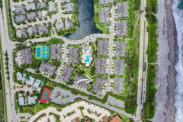 1306 Mainsail Circle, Jupiter, FL 33477