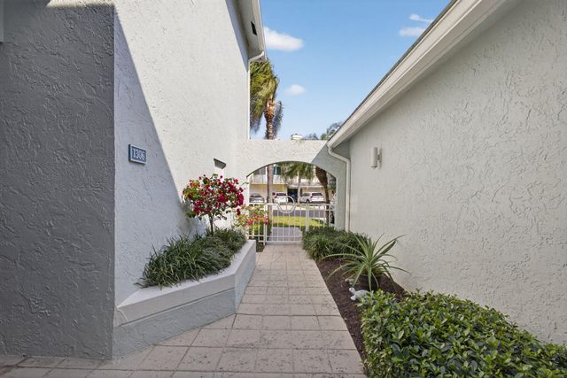 1306 Mainsail Circle, Jupiter, FL 33477