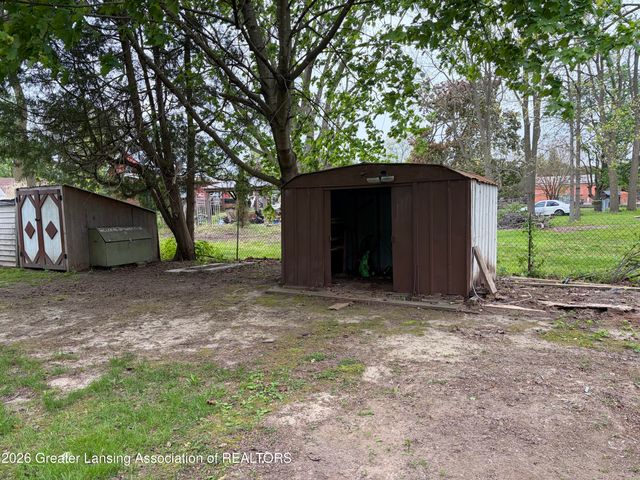 6054 Daft Street, Lansing, MI 48911
