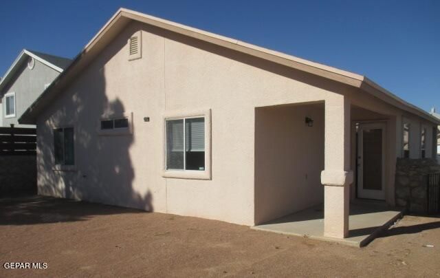 5784 RICK HUSBAND Drive, El Paso, TX 79934