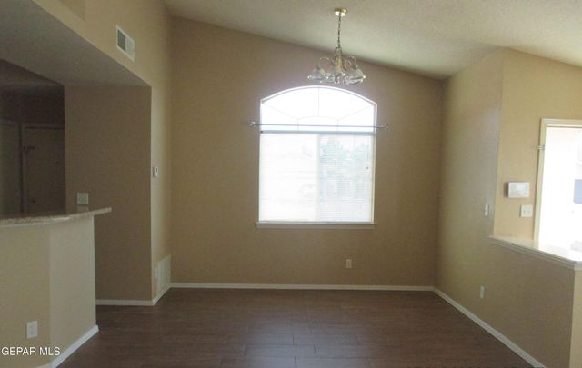 5784 RICK HUSBAND Drive, El Paso, TX 79934