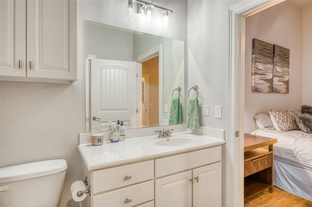 101 West Bank 64, Horseshoe Bay, TX 78657