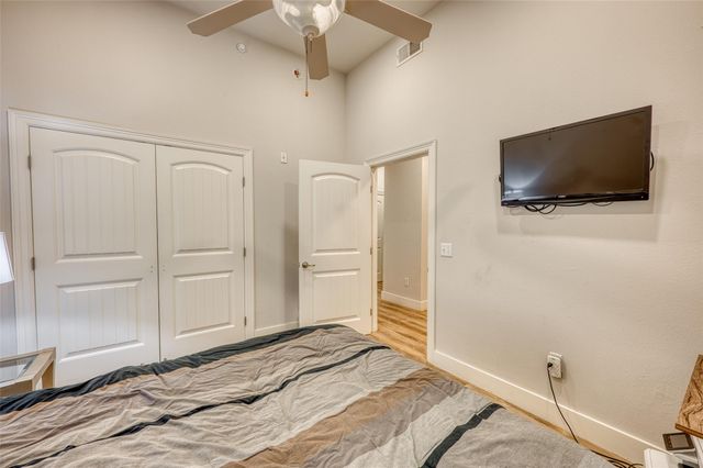 101 West Bank 64, Horseshoe Bay, TX 78657