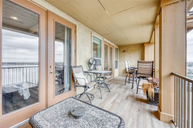 101 West Bank 64, Horseshoe Bay, TX 78657