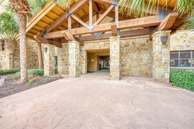 101 West Bank 64, Horseshoe Bay, TX 78657