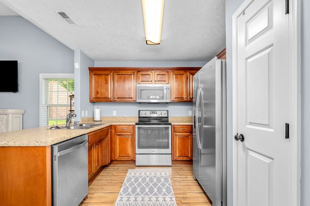 6008 Boxer Pl, Smyrna, TN 37167