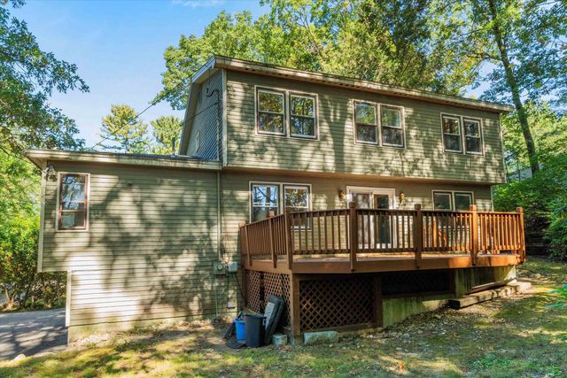 7 Fairhaven Road, Nashua, NH 03060