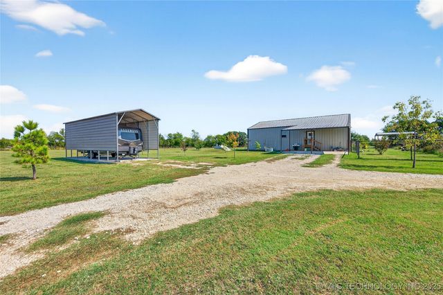 16980 Hayes Road, Kingston, OK 73439
