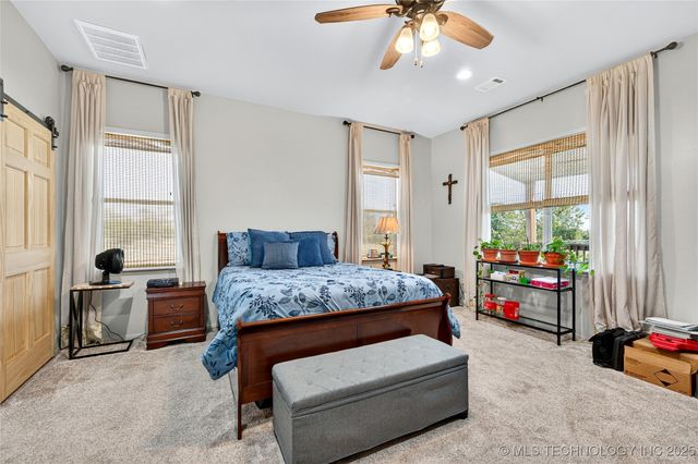 16980 Hayes Road, Kingston, OK 73439