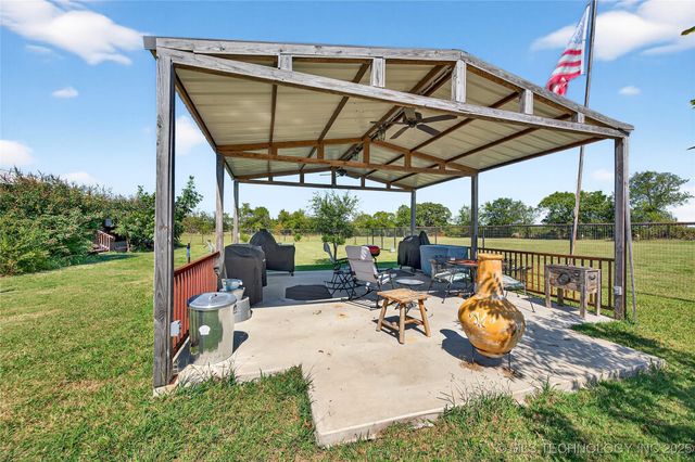 16980 Hayes Road, Kingston, OK 73439
