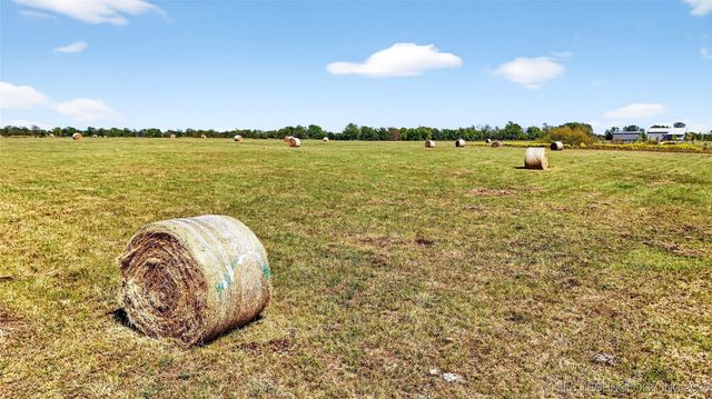 16980 Hayes Road, Kingston, OK 73439