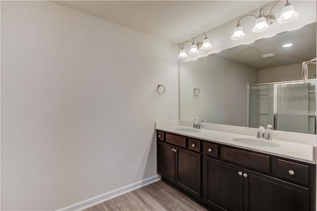 4565 Bishops Lane, Oakwood, GA 30566