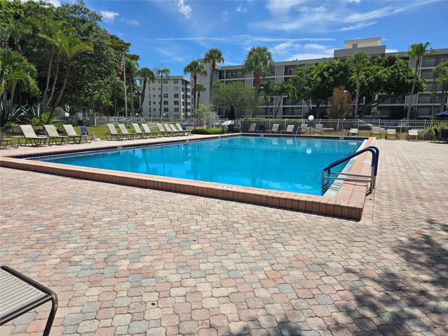 3001 S Course Dr 510, Pompano Beach, FL 33069