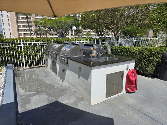 3001 S Course Dr 510, Pompano Beach, FL 33069