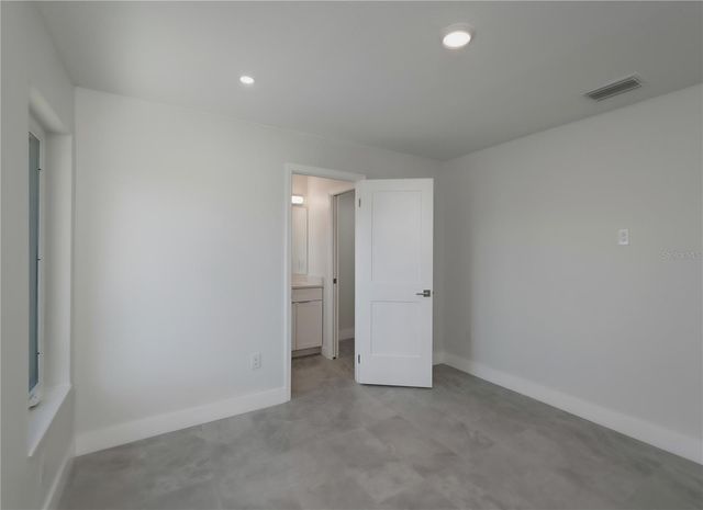 310 HIBISCUS STREET B, Tarpon Springs, FL 34689