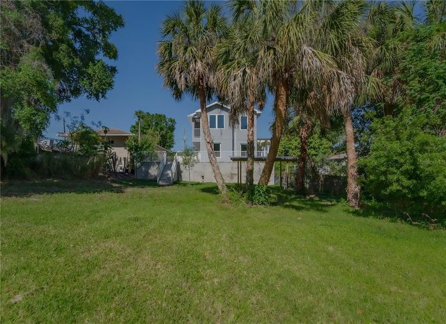 310 HIBISCUS STREET B, Tarpon Springs, FL 34689