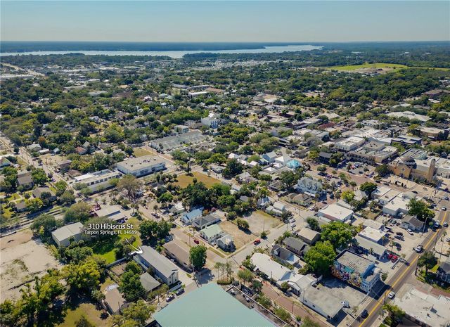 310 HIBISCUS STREET B, Tarpon Springs, FL 34689