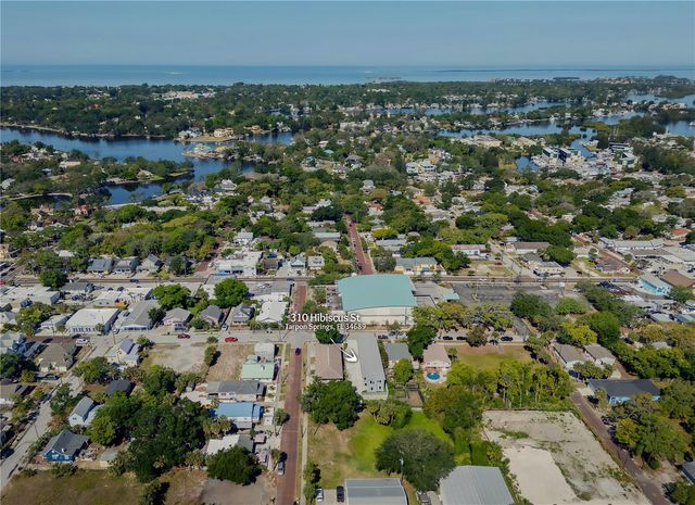 310 HIBISCUS STREET B, Tarpon Springs, FL 34689