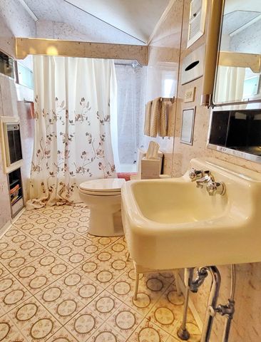 2480 Main Street, Bethlehem, NH 03574