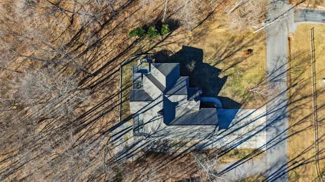 100 Cindy Cir, Tullahoma, TN 37388