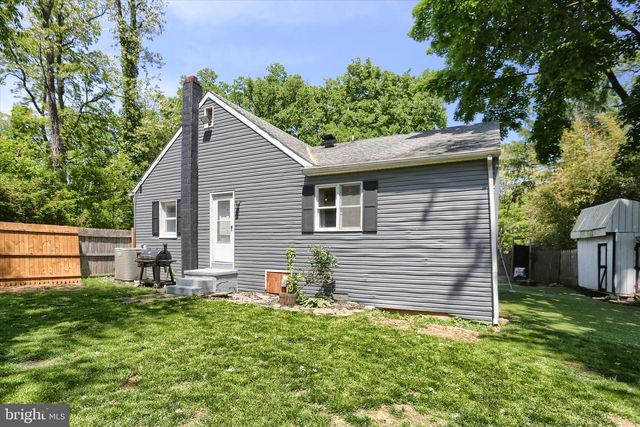 104 CLARKTON CT, Lemoyne, PA 17043