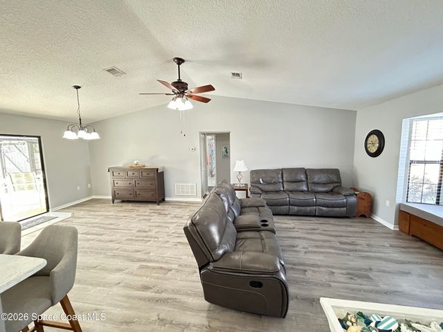 5075 Carter Street, Port Saint John, FL 32927