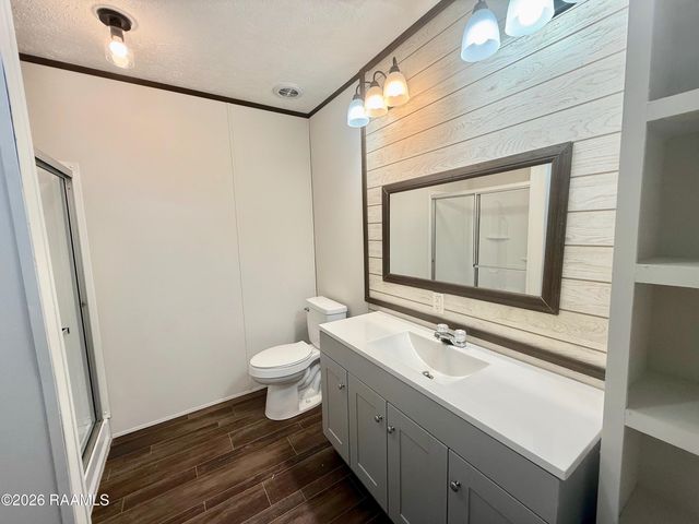 415 Dorsey Road, New Iberia, LA 70563