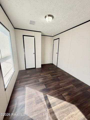 415 Dorsey Road, New Iberia, LA 70563